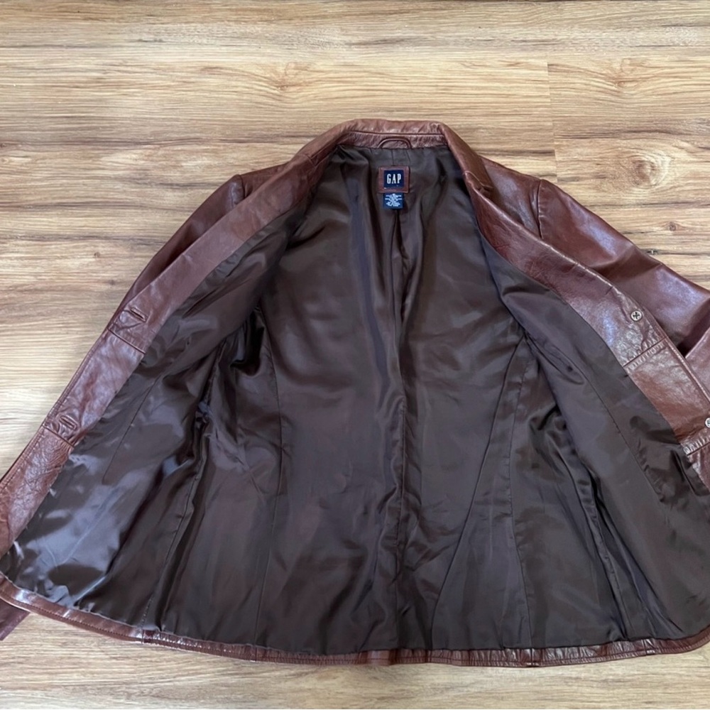 Gap 2000s Vintage Leather Jacket - image 3